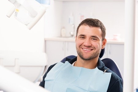 Znieczulenie ogólne stomatolog narkoza dentysta szczesliwy Pacjent
